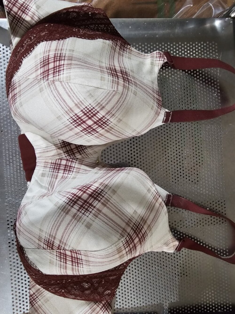 Cacique Lightly Lined Balconette Maroon Plaid Bra Underwired Women's 44DD